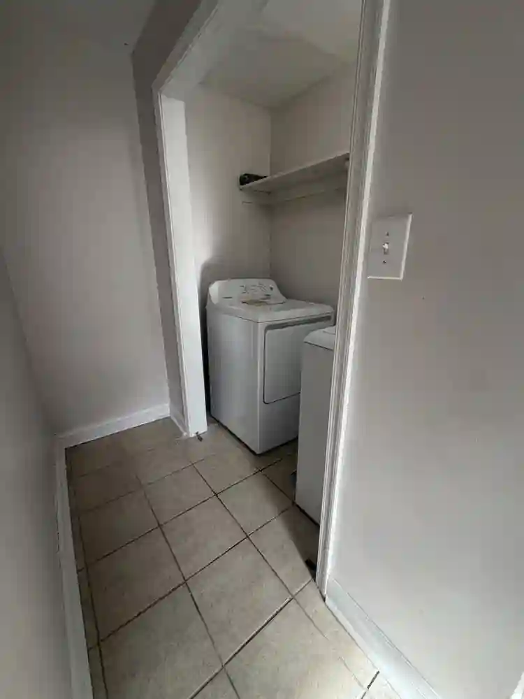 🏡 Private Room for Rent – Norfolk