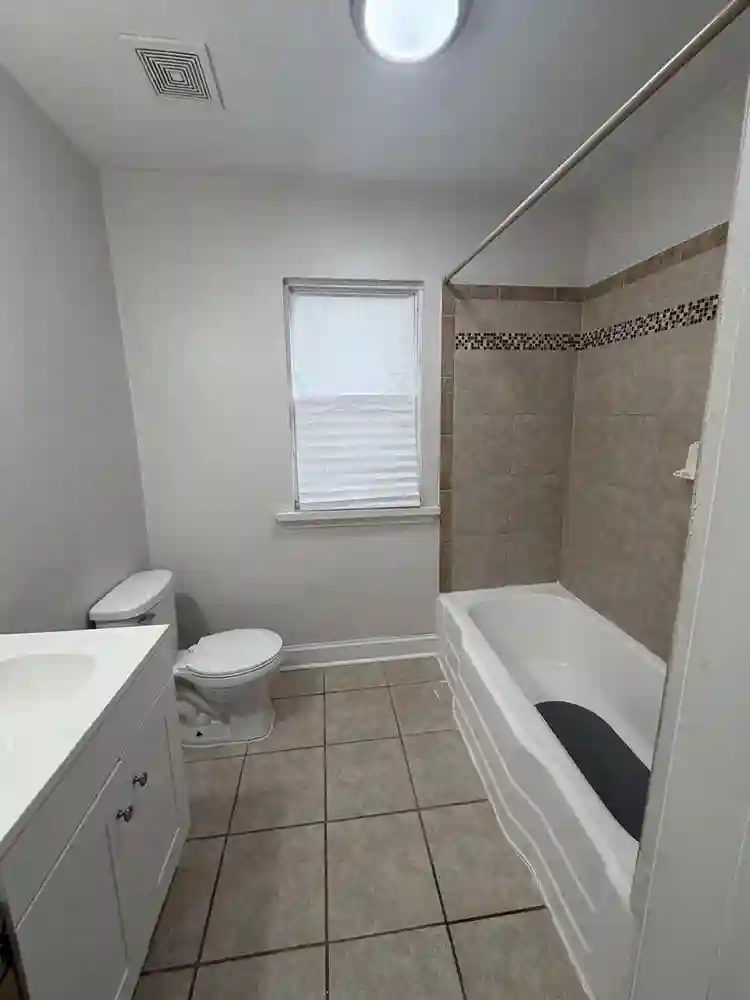 🏡 Private Room for Rent – Norfolk
