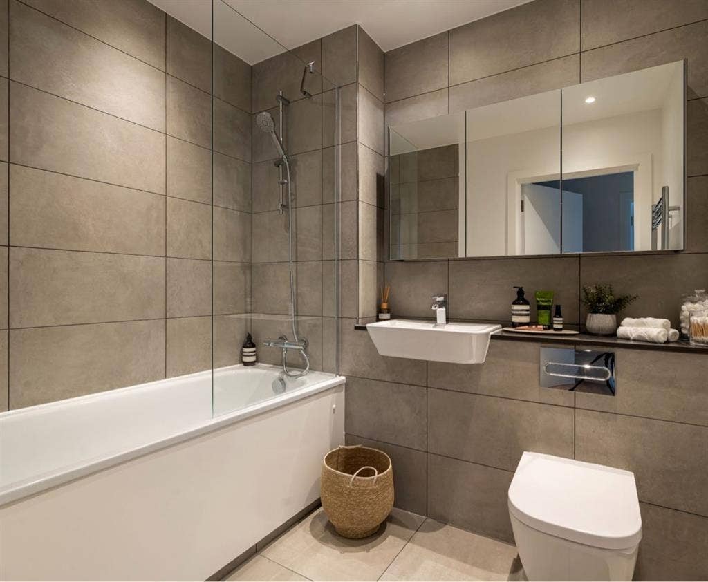 Room Available in Alperton/ Wembley