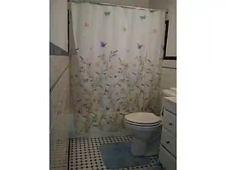 All Inclusive Rent Available Nov 1