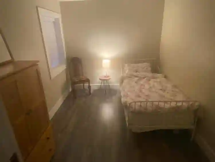 Commercial Drive Garden Suite