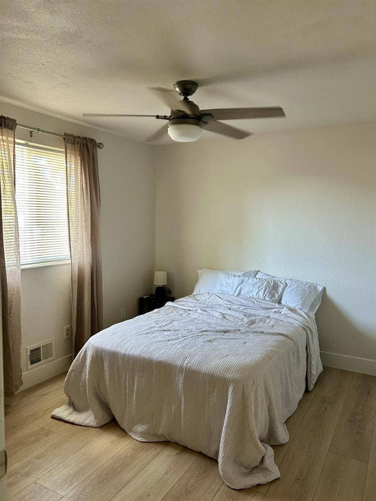Private Furnished Room