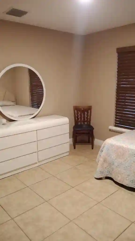 Come See for Rent in Riviera Beach
