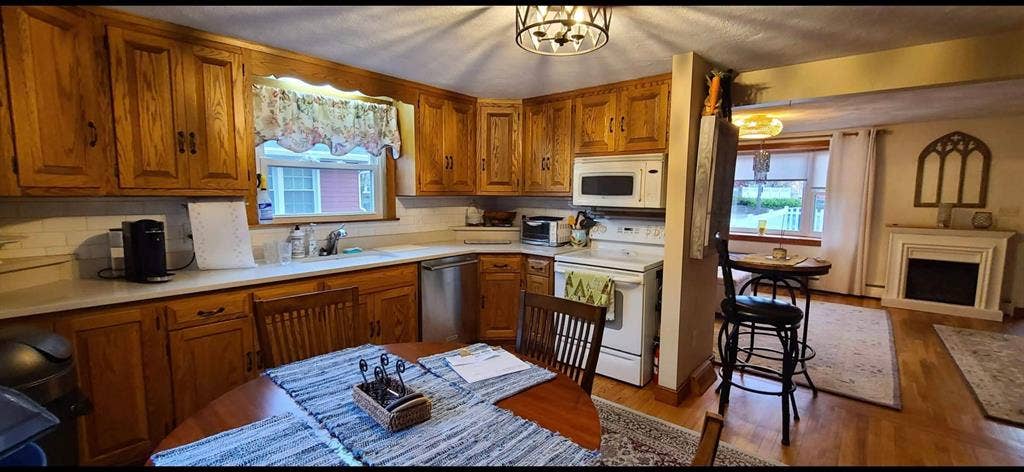 Private room for rent in Salem Mass