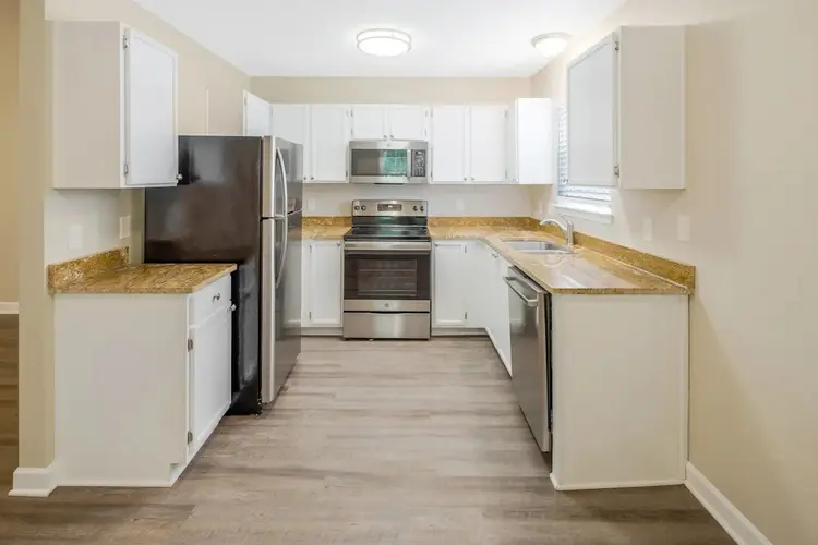Private Room For Rent In NC