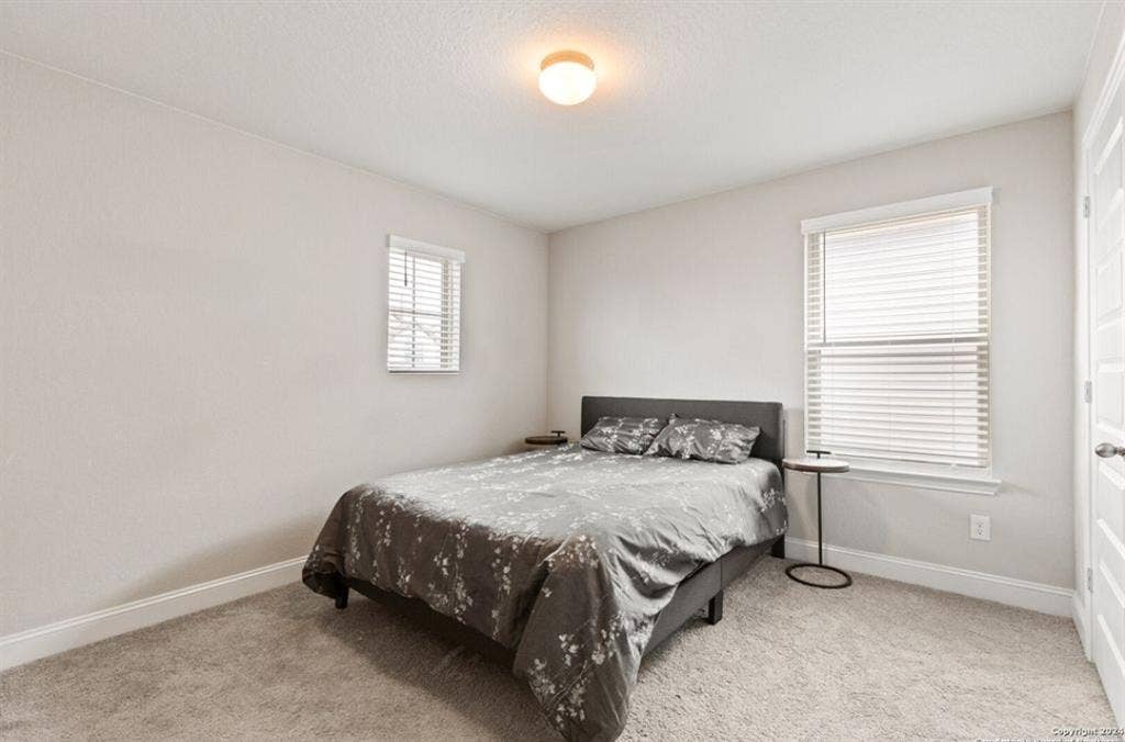 4 BR in San Antonio