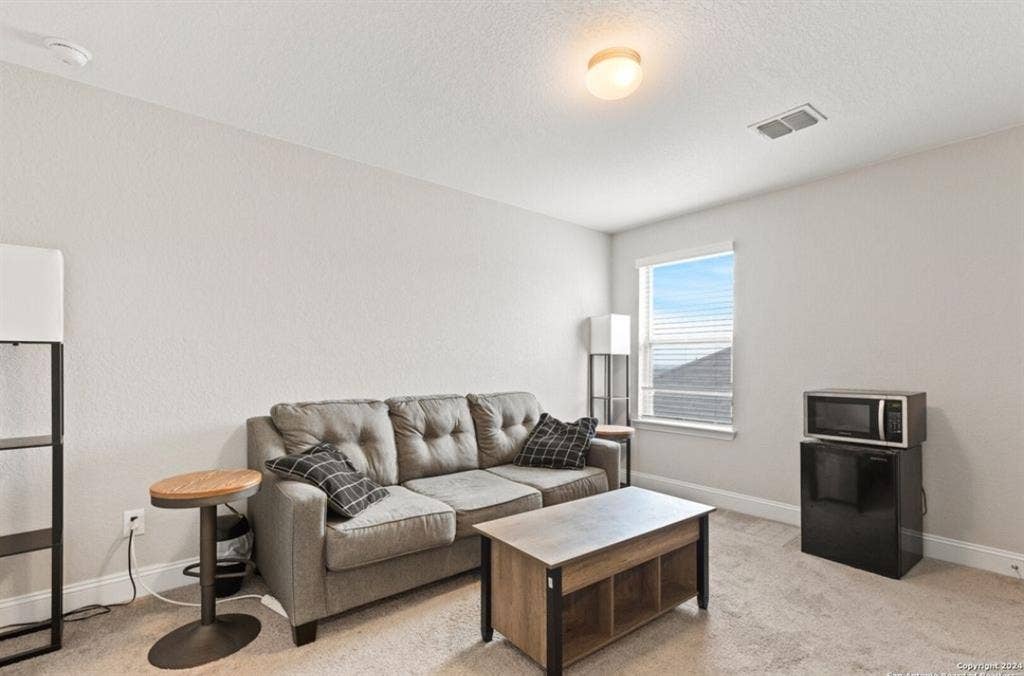 4 BR in San Antonio