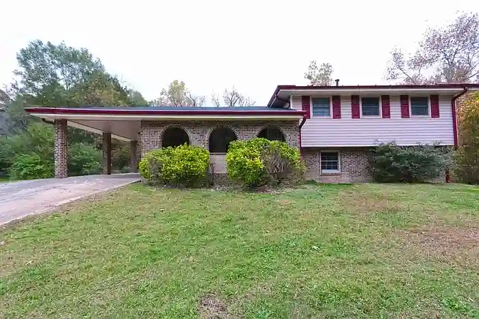 3 BR in College Park