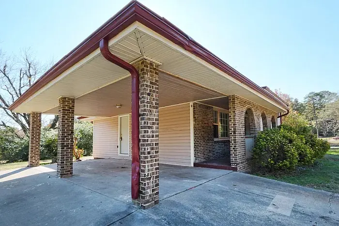 3 BR in College Park
