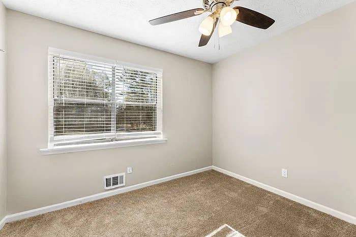 6 BR in Lawrenceville
