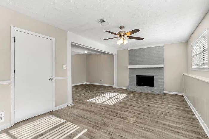 6 BR in Lawrenceville