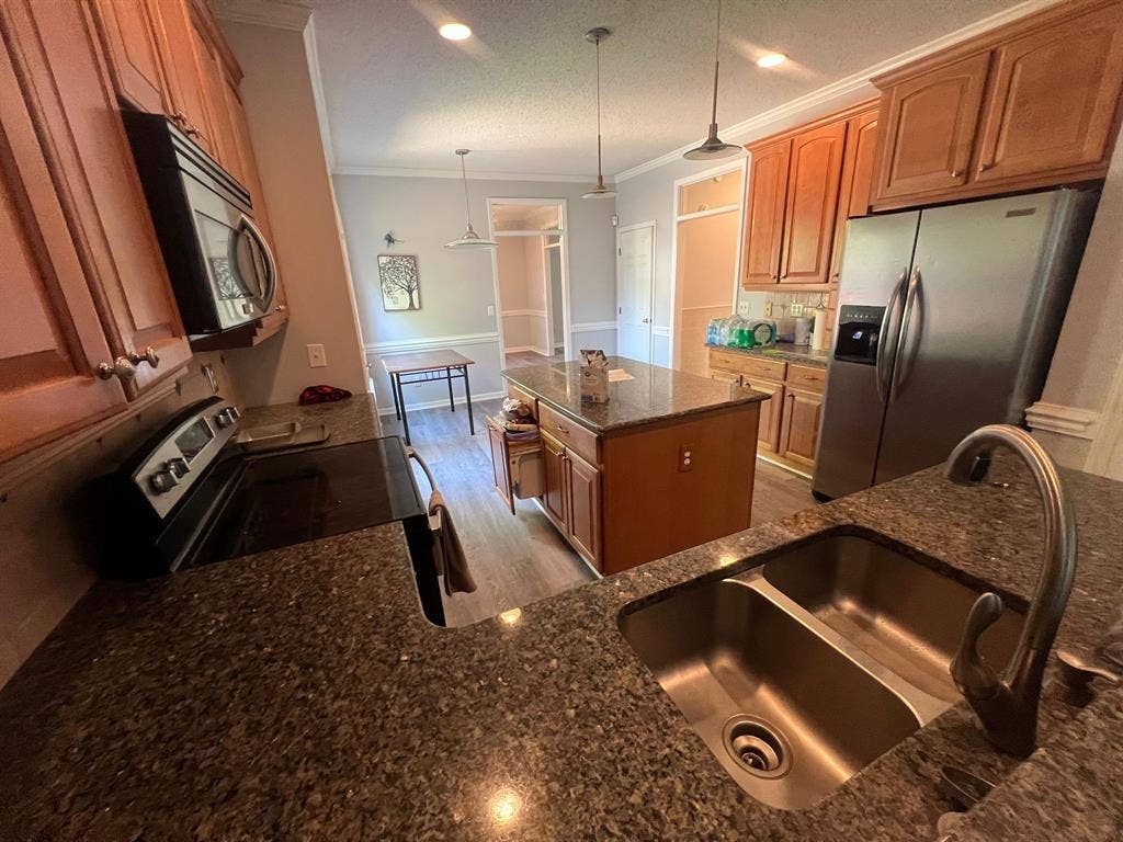 4 BR in Raleigh