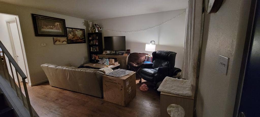 Lease Takeover: 1BD/1.5BA Townhome