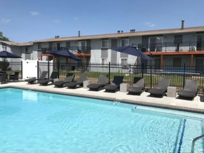 Lease Takeover: 1BD/1.5BA Townhome