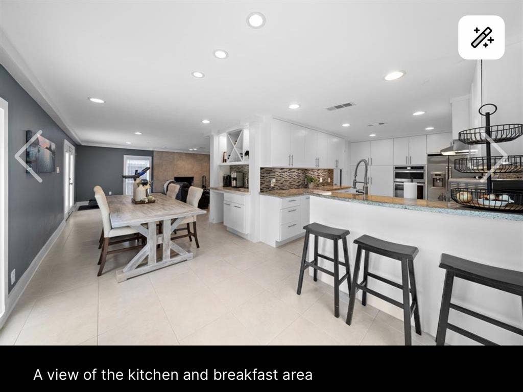 Master or guest bedroom available