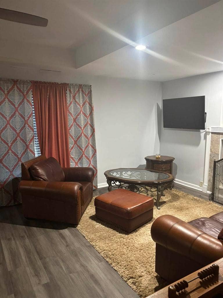 1 Bedroom Basement Unit