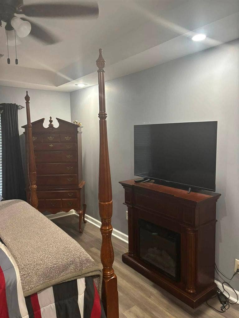 1 Bedroom Basement Unit