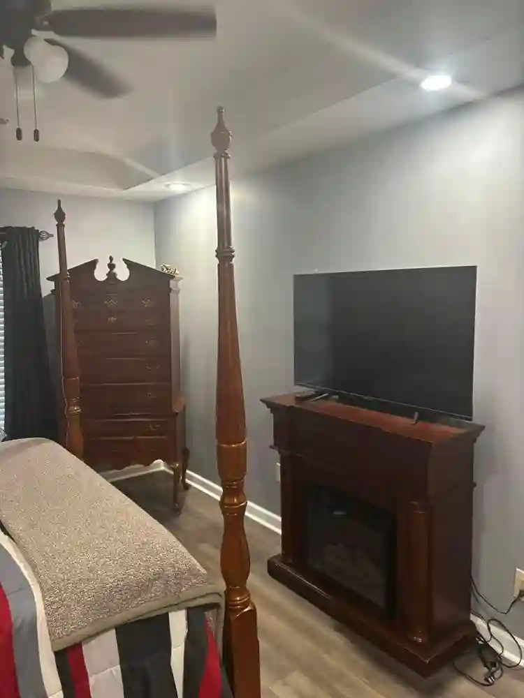 1 Bedroom Basement Unit
