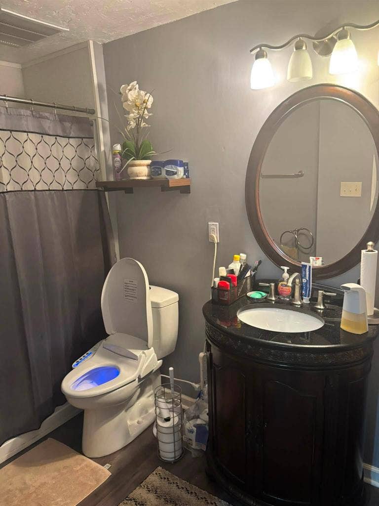 1 Bedroom Basement Unit