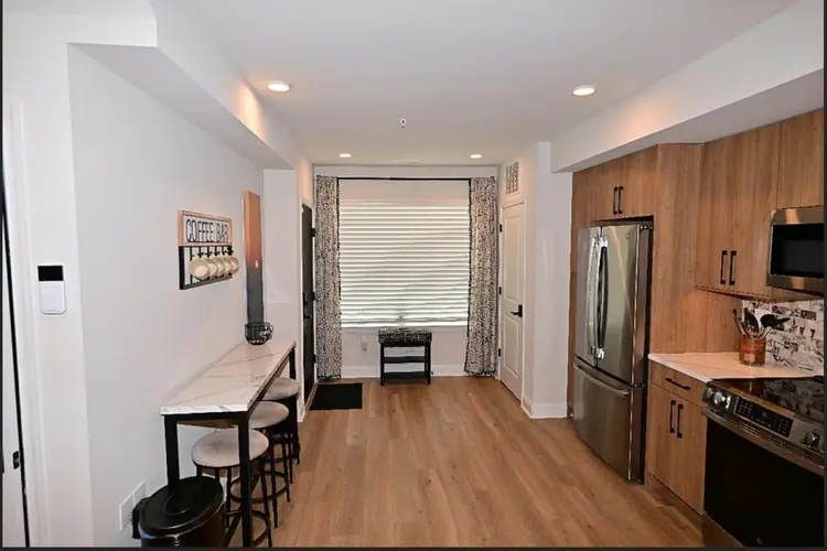 Main Line Living Close to Transit