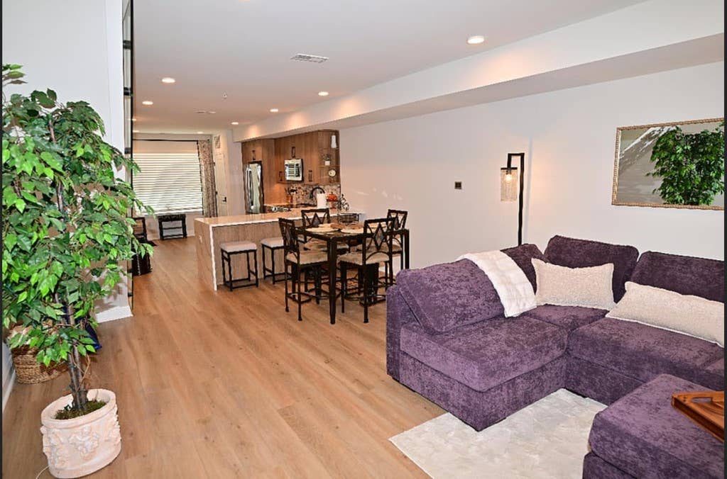 Main Line Living Close to Transit