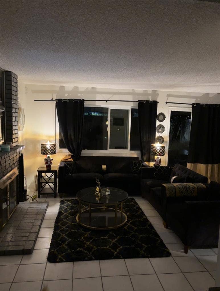 Room for rent in a Prime Location