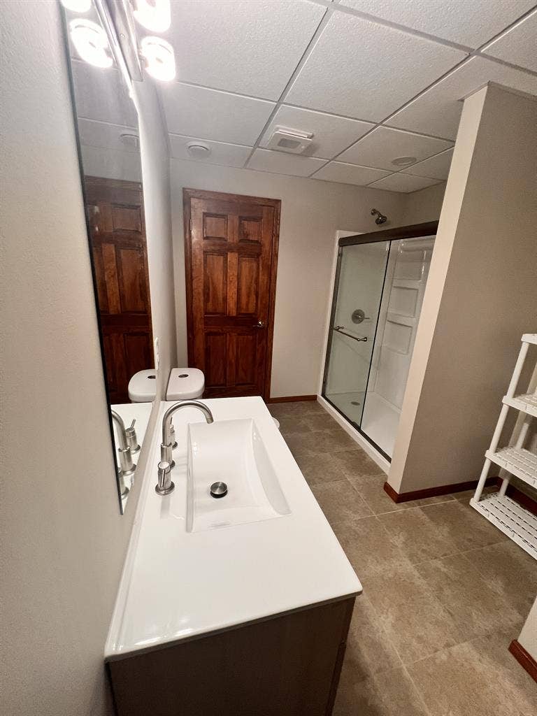 Beautiful room in Cottage Grove