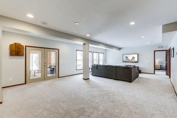 Beautiful room in Cottage Grove