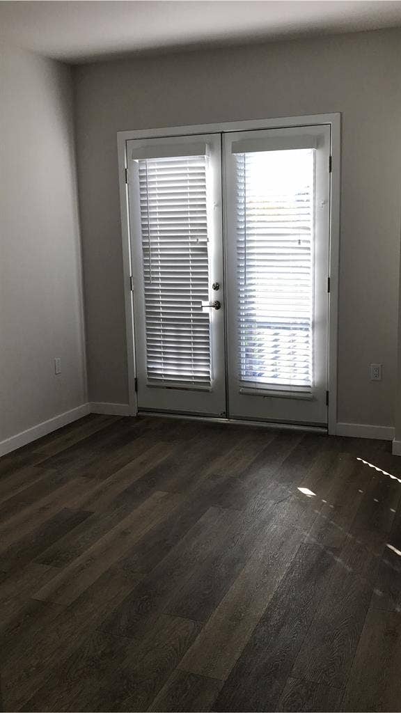 Private bedroom w/ balcony bathroom