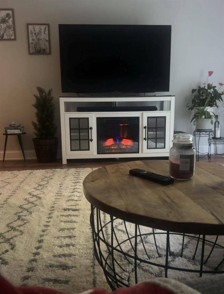 Quiet Condo 10 Min From UCONN