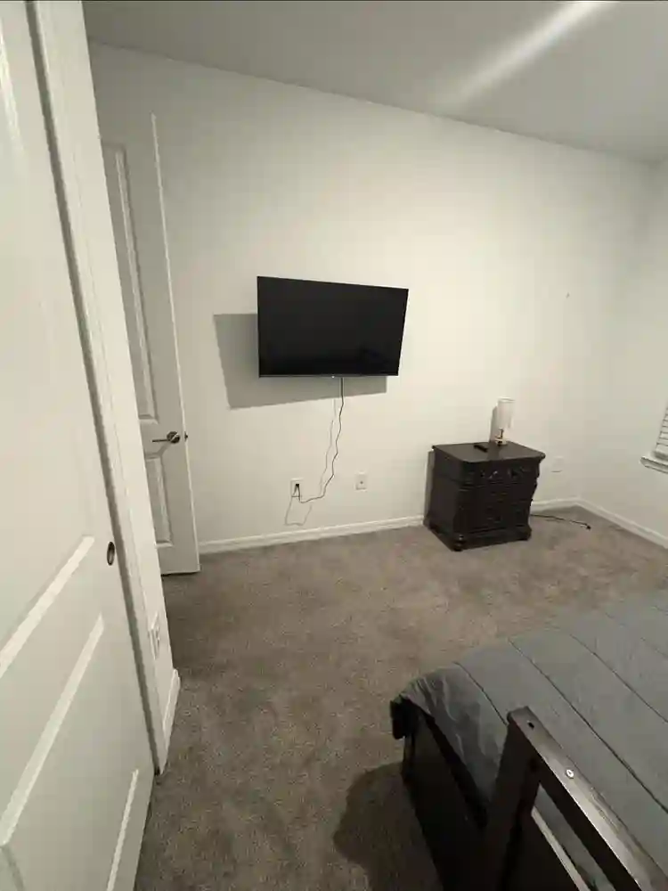 Room for rent, move in asap if need