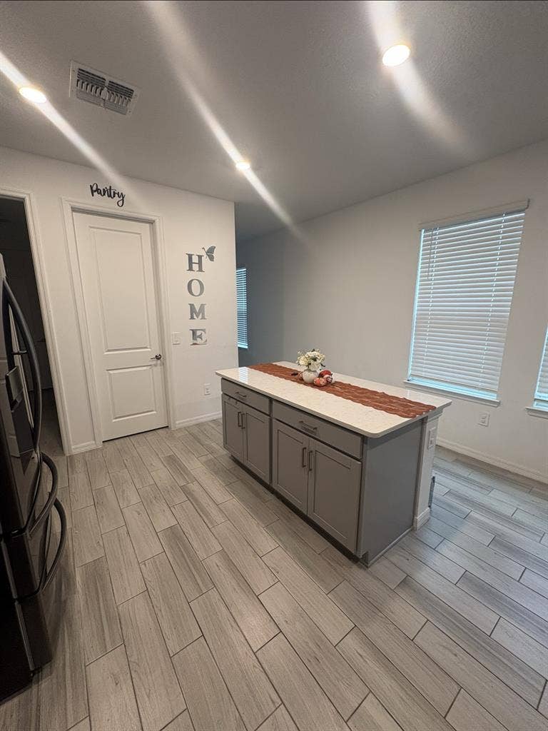 Room for rent, move in asap if need