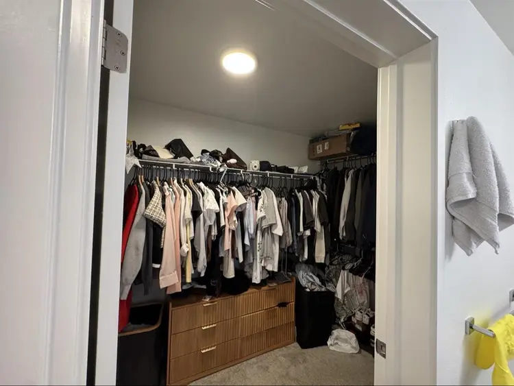 Lease Takeover - private bedroom