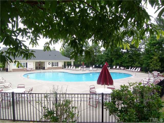 3 BR in Cary