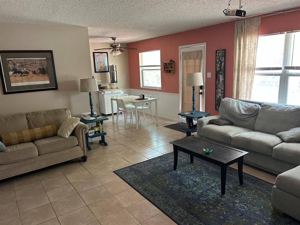 Room for Rent - Round Rock