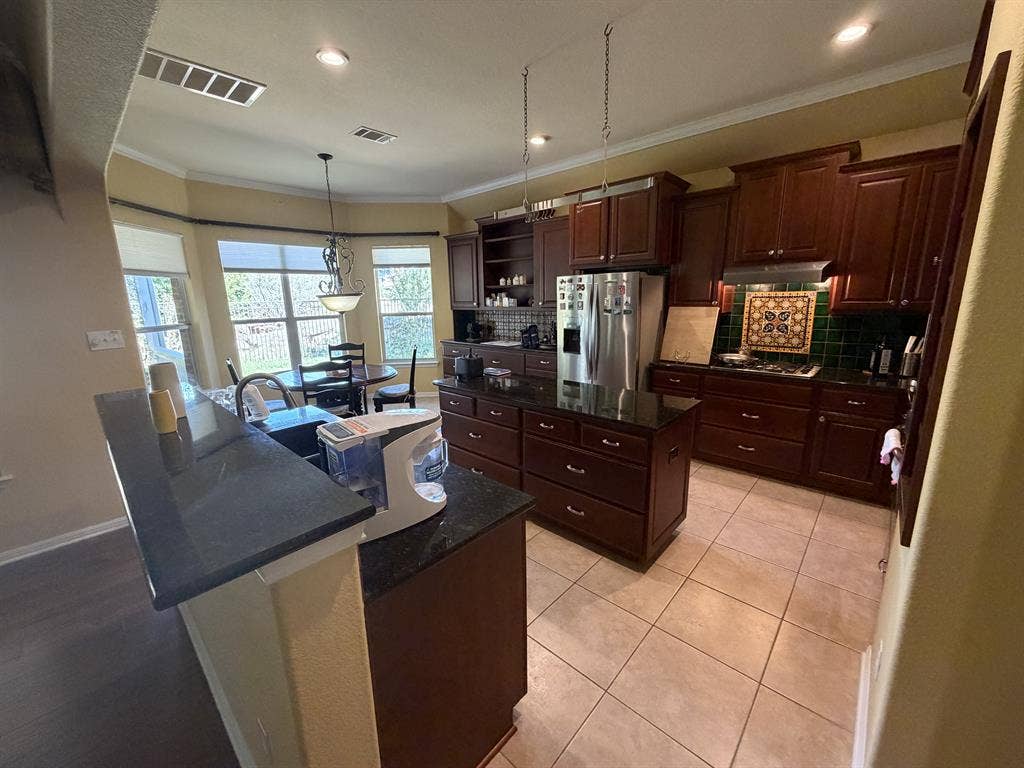Private 2nd Floor - NW Austin