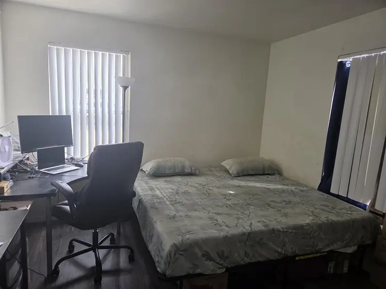 1 Bed room apartments for sublease