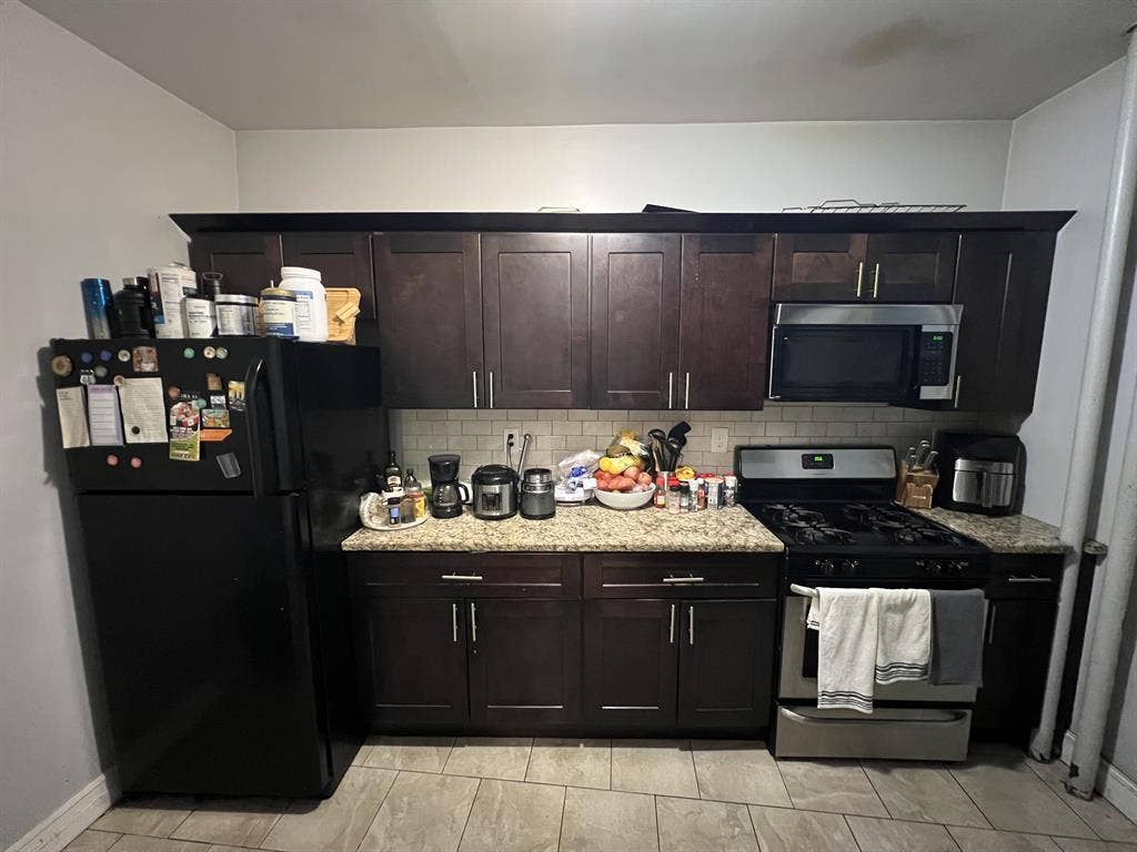Furnished Room to Sublet.