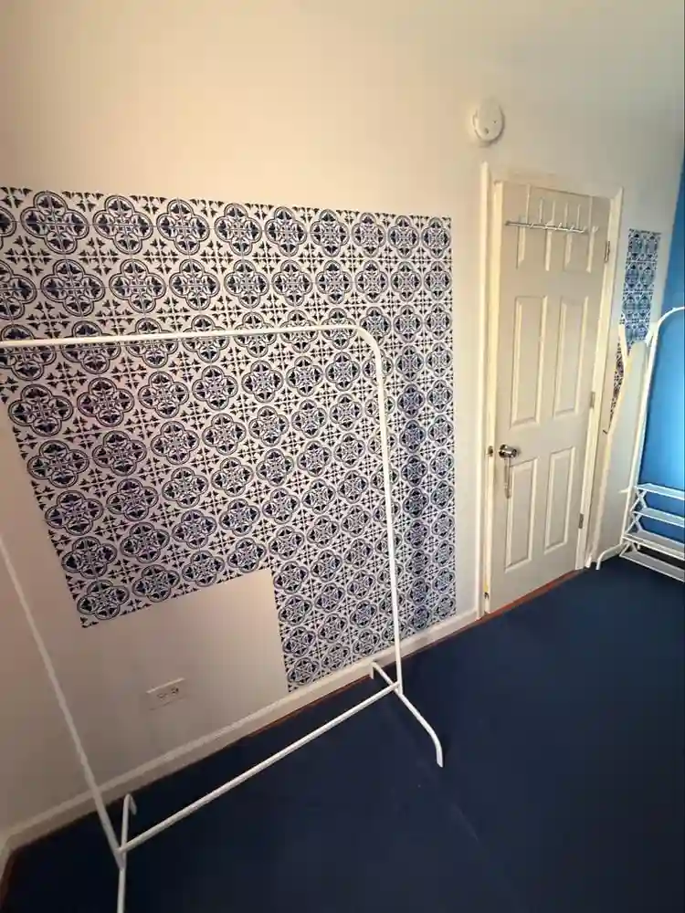 Room in Elk Grove Village