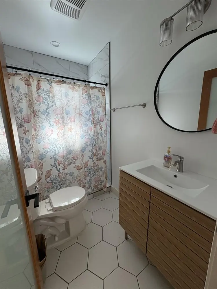 Private 2bed/1bath-Fully furnished