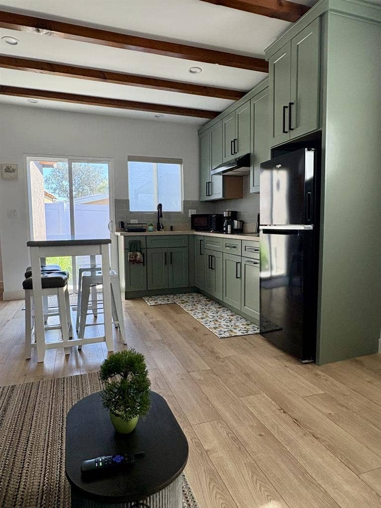 Private 2bed/1bath-Fully furnished