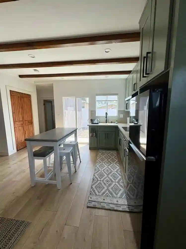 Private 2bed/1bath-Fully furnished