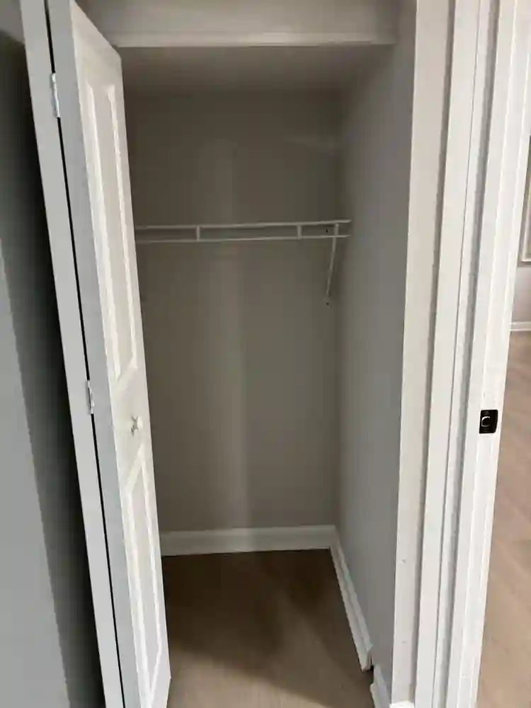 Private Basement room shared bath