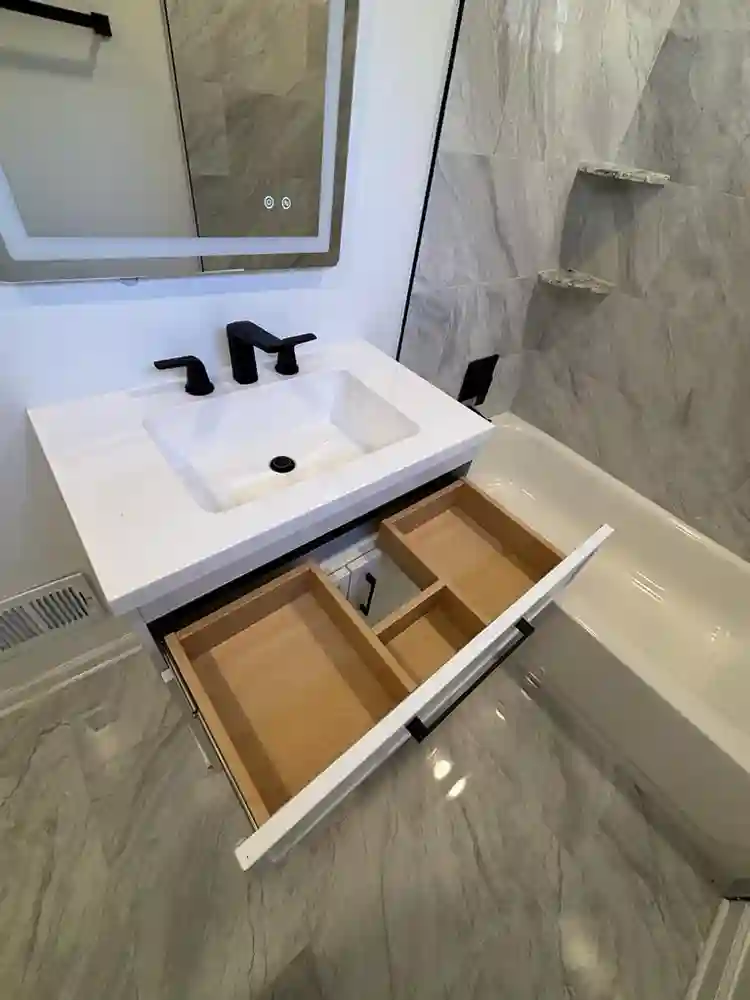 Private Basement room shared bath