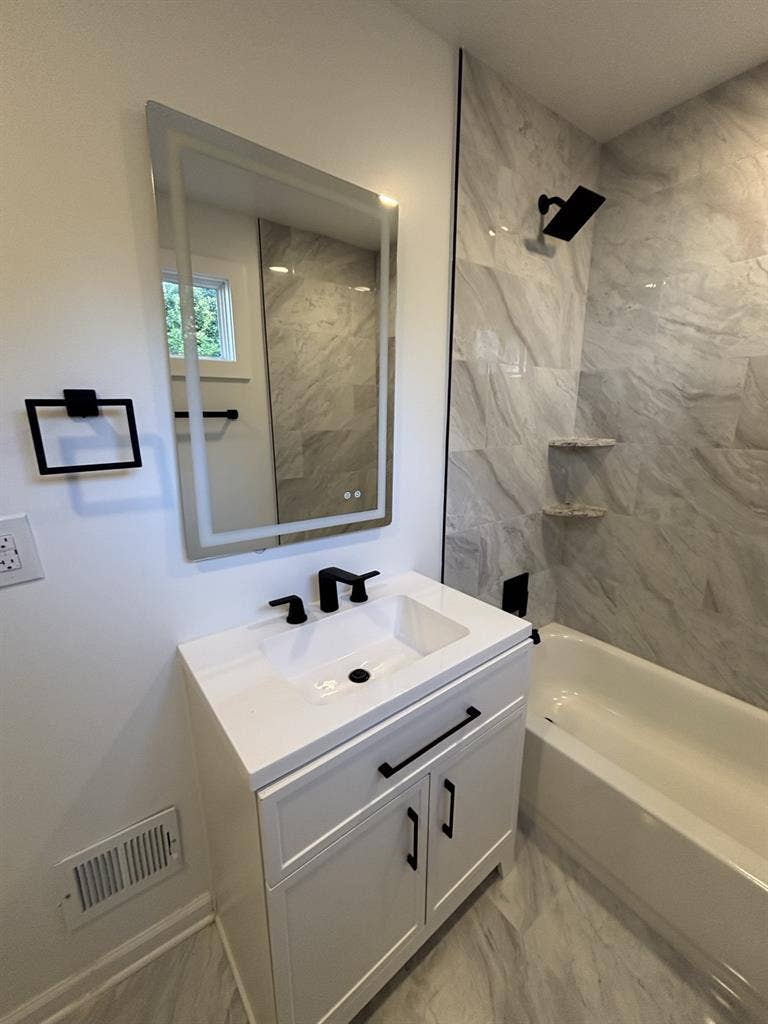 Private Basement room shared bath