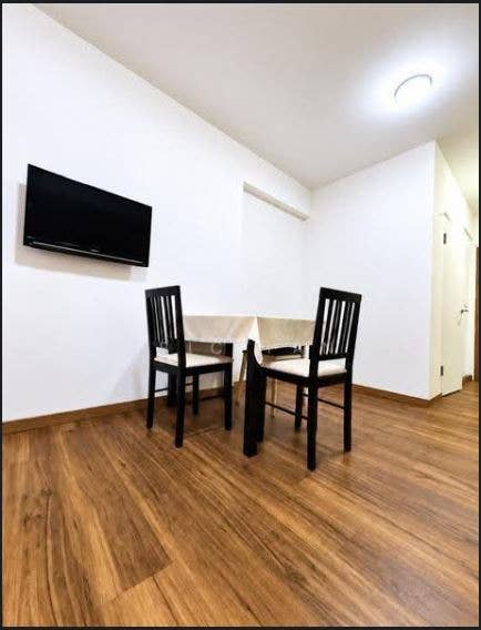 Whole unit for rent at Canberra St