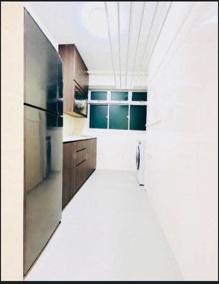 Whole unit for rent at Canberra St