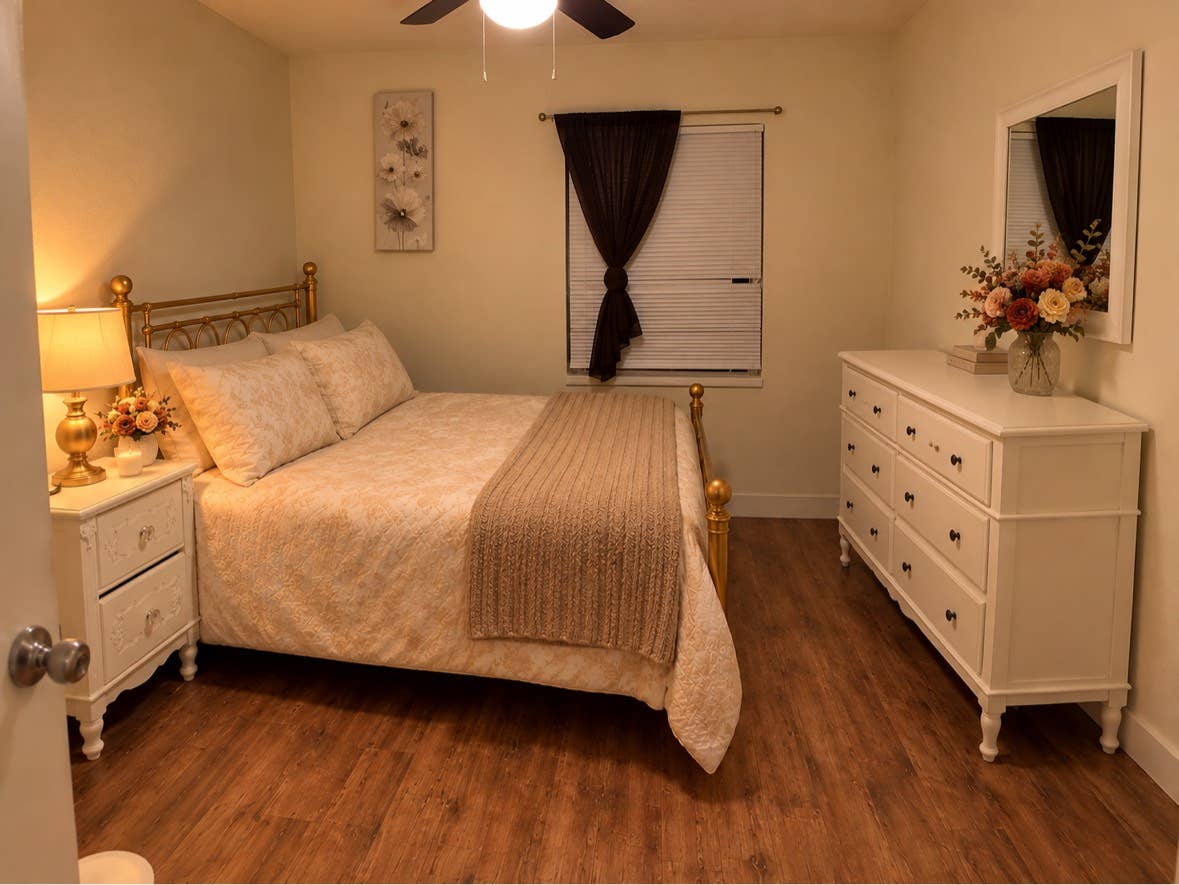 Cozy two bedroom fully furnished!