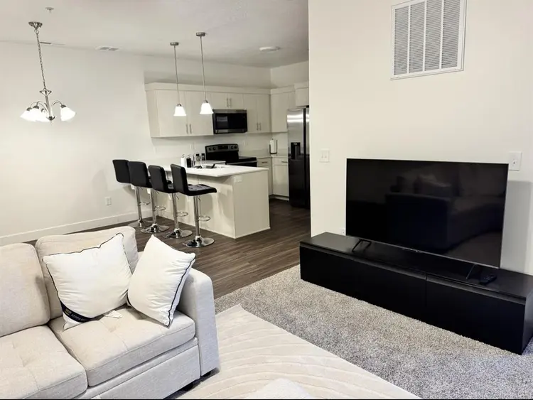 Private Room for rent $685