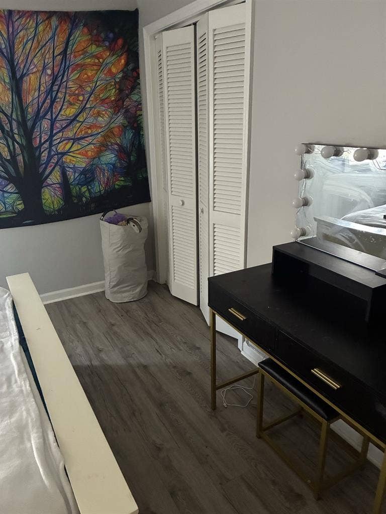 Apt J2 One bed, one bath furnished